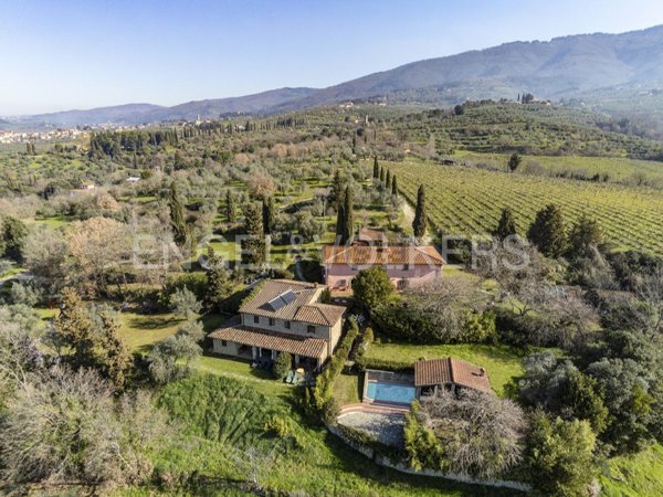 casa indipendente in vendita a Reggello in zona Vallombrosa