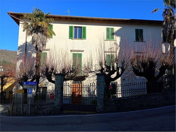 appartamento in vendita a Reggello in zona Tosi