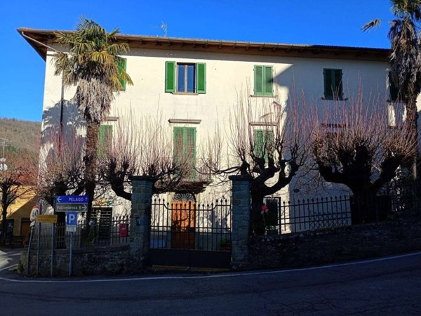 appartamento in vendita a Reggello in zona Tosi