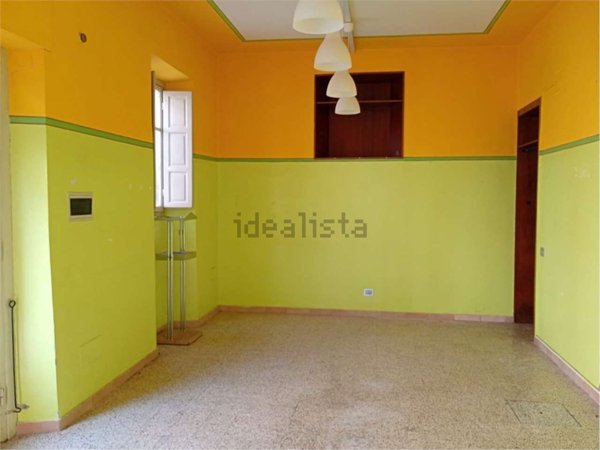 locale commerciale in vendita a Reggello in zona Tosi