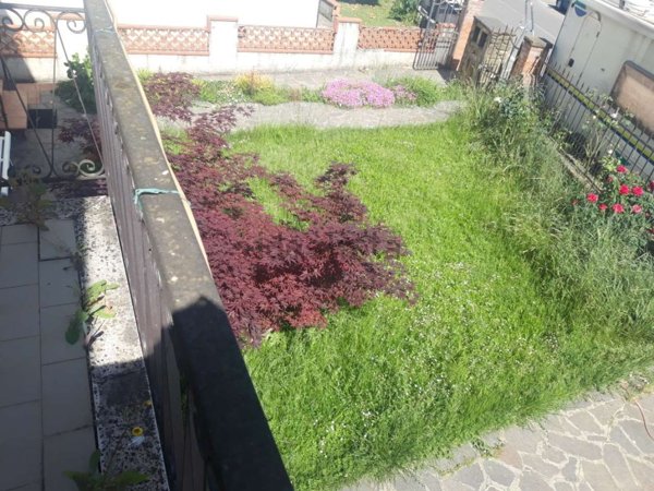 appartamento in vendita a Reggello in zona Matassino