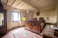 casa indipendente in vendita a Reggello