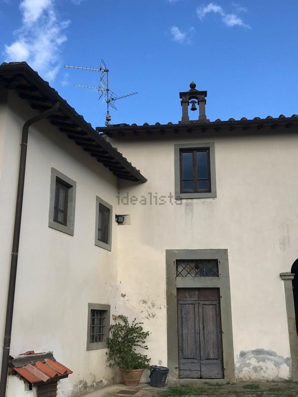 pentavano in vendita a Reggello in zona Cancelli