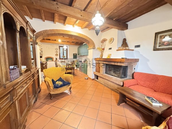 casa indipendente in vendita a Reggello in zona Tosi