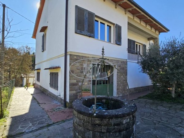 casa indipendente in vendita a Reggello in zona Vaggio