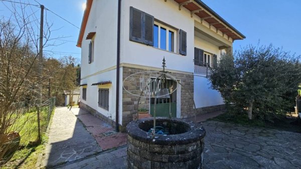 casa indipendente in vendita a Reggello in zona Vaggio