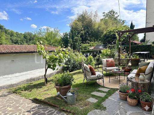 casa indipendente in vendita a Reggello in zona Vaggio