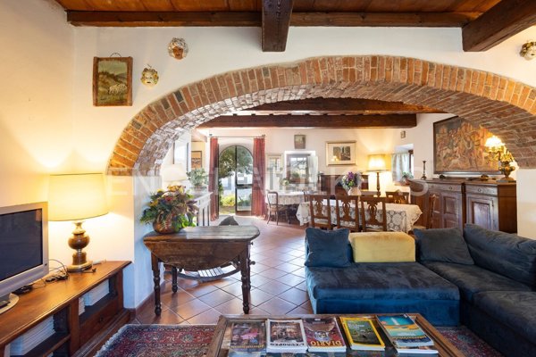 casa indipendente in vendita a Reggello in zona Vallombrosa