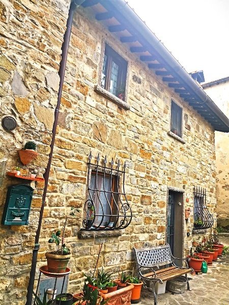 casa indipendente in vendita a Reggello in zona Donnini