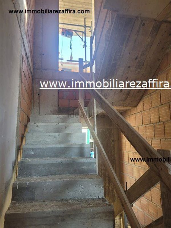 casa indipendente in vendita a Reggello