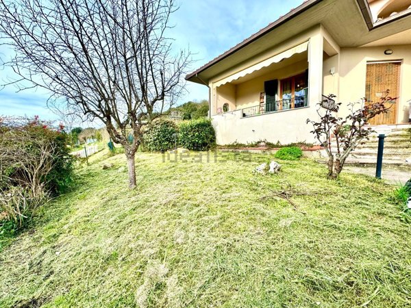 appartamento in vendita a Reggello in zona Leccio