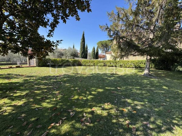 casa indipendente in vendita a Reggello