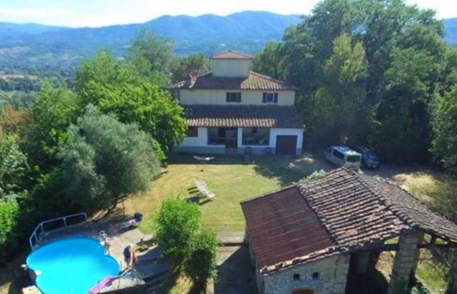 appartamento in vendita a Reggello in zona Leccio