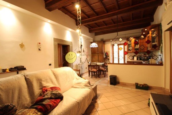 appartamento in vendita a Reggello in zona Matassino