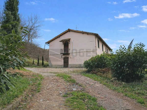 casa indipendente in vendita a Reggello in zona Ciliegi