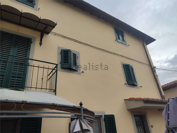 appartamento in vendita a Reggello in zona Montanino