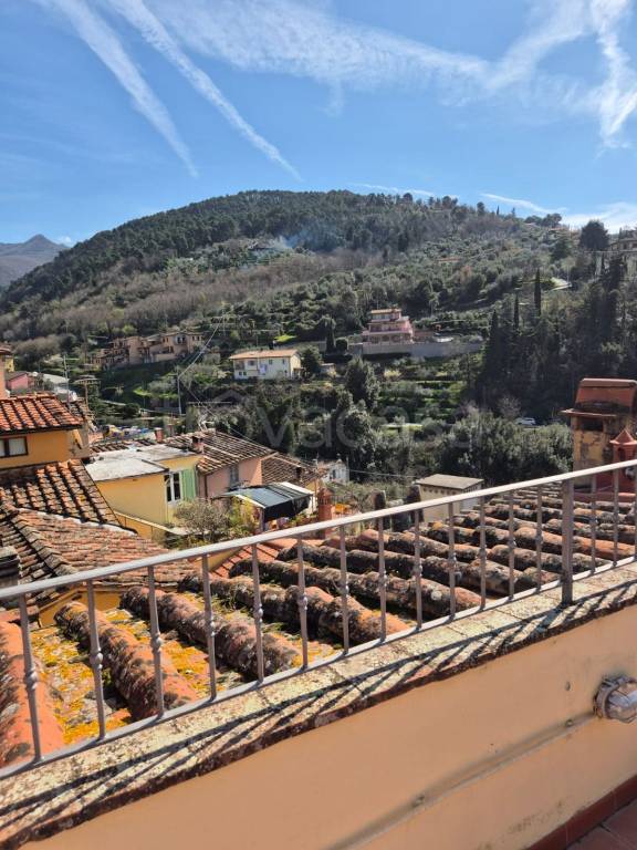 appartamento in affitto a Reggello