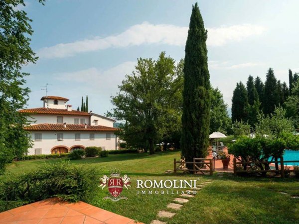 casa indipendente in vendita a Reggello in zona Cascia