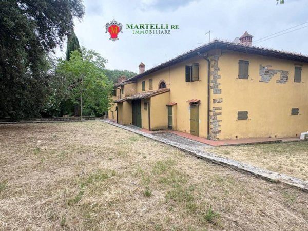 casa indipendente in vendita a Reggello in zona Donnini
