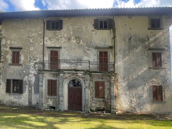 casa indipendente in vendita a Reggello in zona Leccio