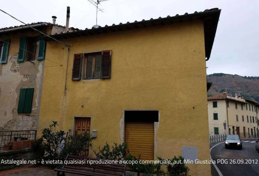 appartamento in vendita a Reggello in zona Tosi