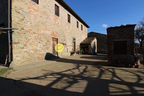 casa indipendente in vendita a Reggello in zona Cancelli