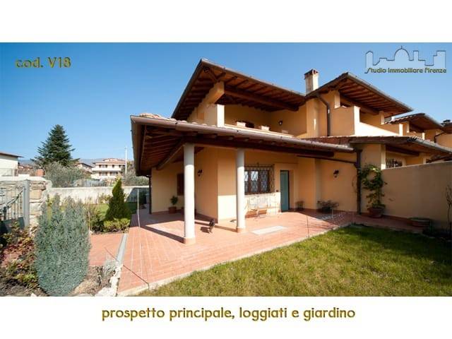 casa indipendente in vendita a Reggello