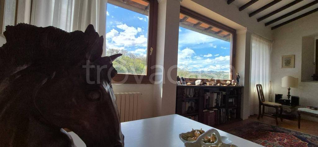 casa indipendente in vendita a Reggello in zona Sant'Ellero