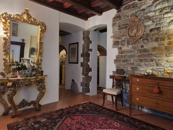 casa indipendente in vendita a Reggello in zona Sant'Ellero