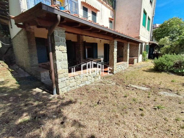 appartamento in vendita a Reggello in zona Tosi