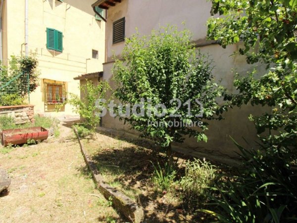 appartamento in vendita a Reggello in zona Donnini