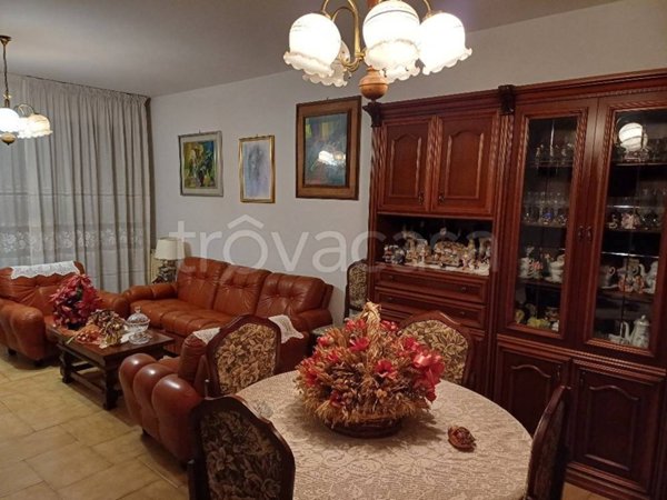 casa indipendente in vendita a Reggello in zona Cascia