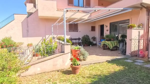 appartamento in vendita a Reggello in zona Donnini