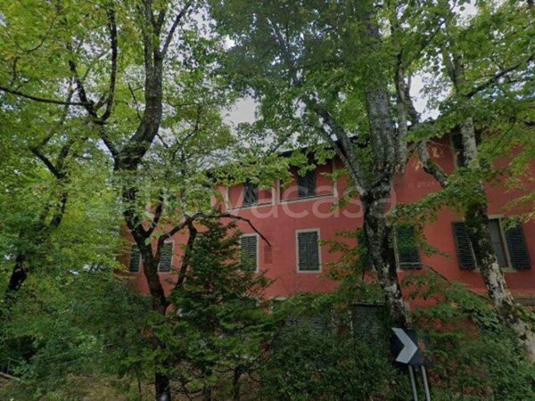 negozio in vendita a Reggello in zona Saltino
