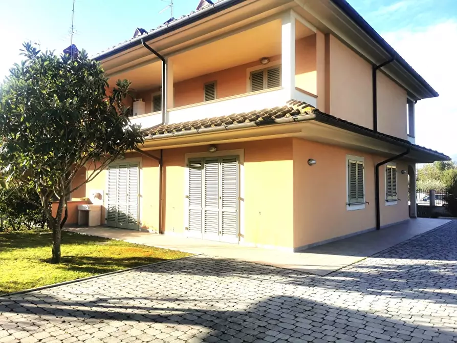 casa indipendente in vendita a Reggello in zona Cascia