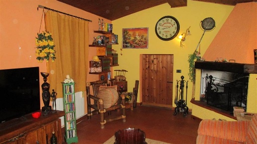 appartamento in vendita a Reggello in zona Cascia