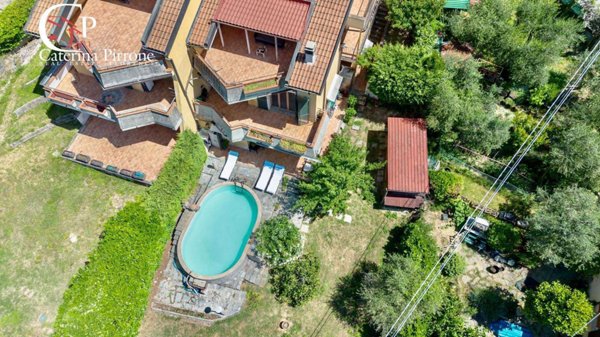casa indipendente in vendita a Reggello in zona Cancelli
