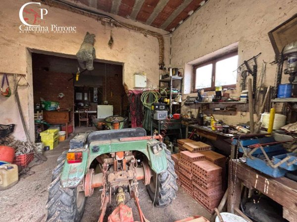 casa indipendente in vendita a Reggello in zona Donnini