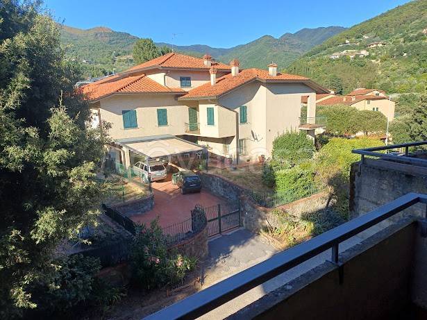 appartamento in vendita a Reggello in zona Cascia