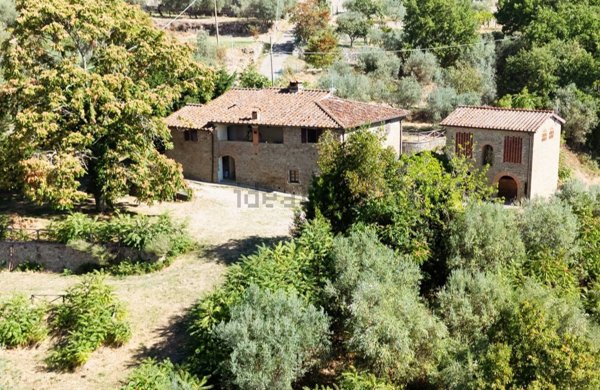 casale in vendita a Reggello in zona Cascia