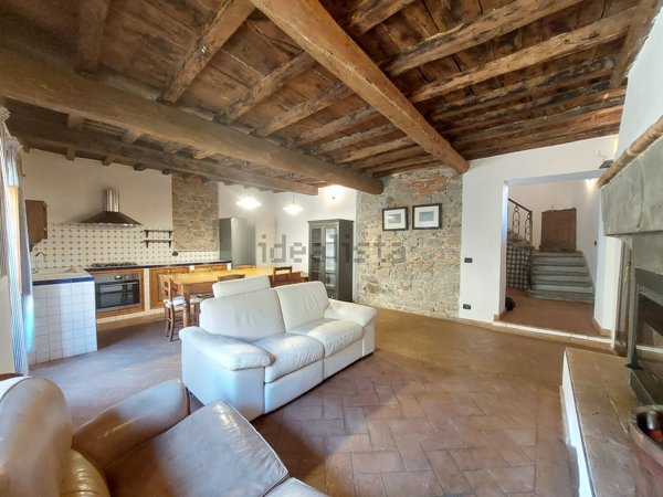 appartamento in vendita a Reggello in zona Cancelli