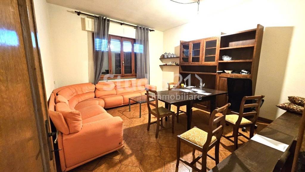 appartamento in vendita a Reggello in zona Cascia