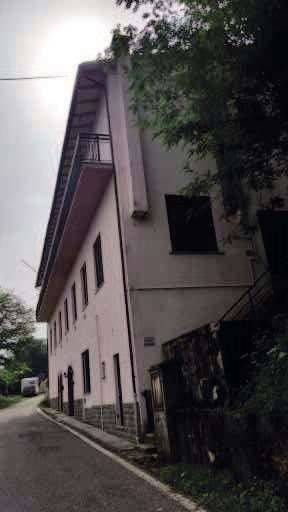 albergo in vendita a Reggello in zona Tosi