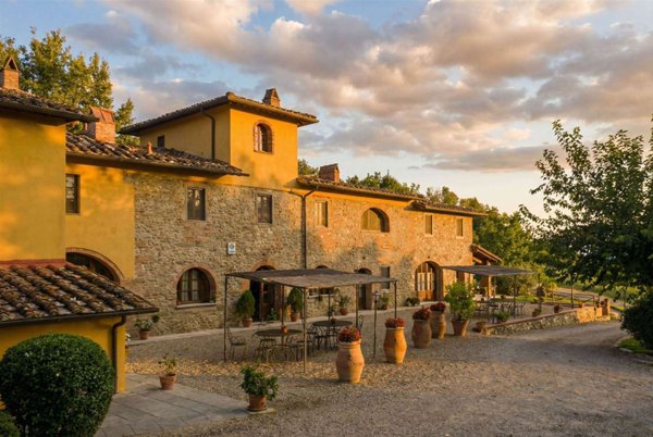 casa indipendente in vendita a Reggello in zona Cascia