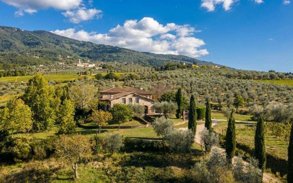appartamento in vendita a Reggello in zona Cascia