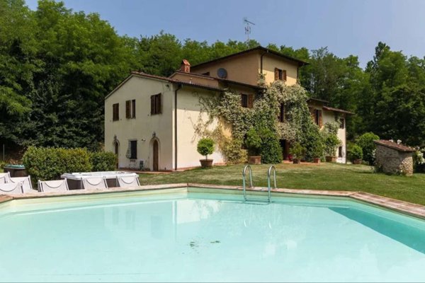 casa indipendente in vendita a Reggello in zona Montanino