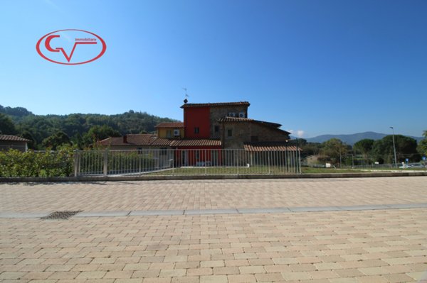 casa indipendente in vendita a Reggello in zona Leccio
