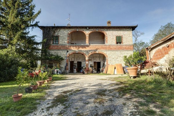 casa indipendente in vendita a Reggello in zona Ciliegi
