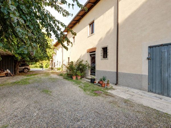 casa indipendente in vendita a Reggello in zona Ciliegi
