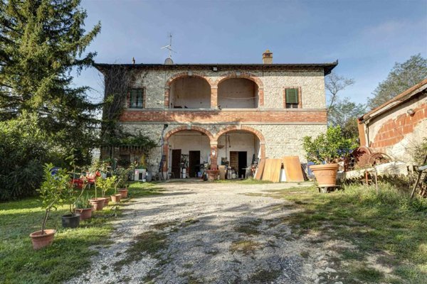 casa indipendente in vendita a Reggello in zona Ciliegi